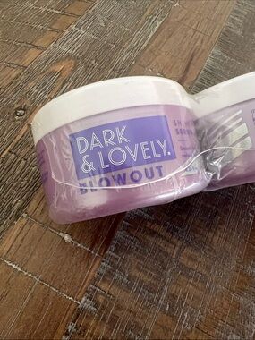 Dark & Lovely Blowout Shine Gloss  Serum Balm - 3pack